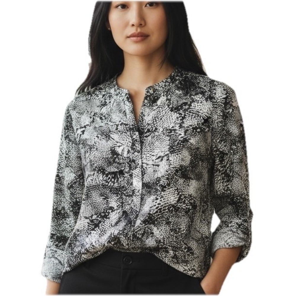 Dana Buchman Snakeskin Print Button Down Blouse Top Shirt Animal